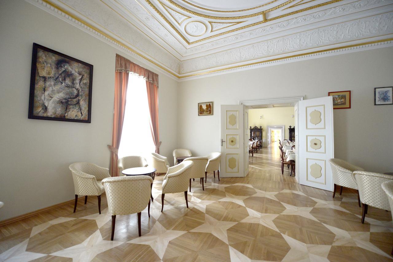 Hotel Gino Park Palace Považská Bystrica Eksteriør bilde