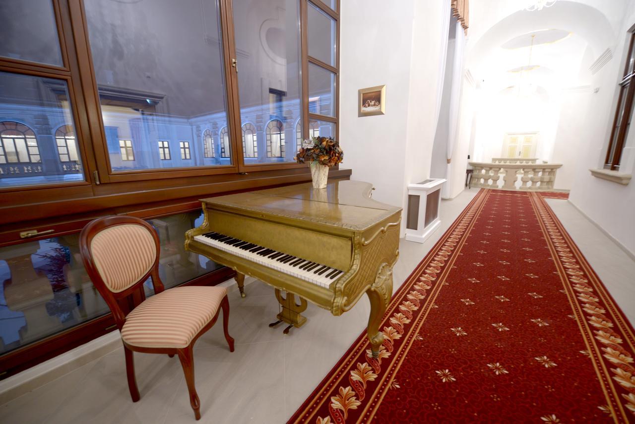 Hotel Gino Park Palace Považská Bystrica Eksteriør bilde