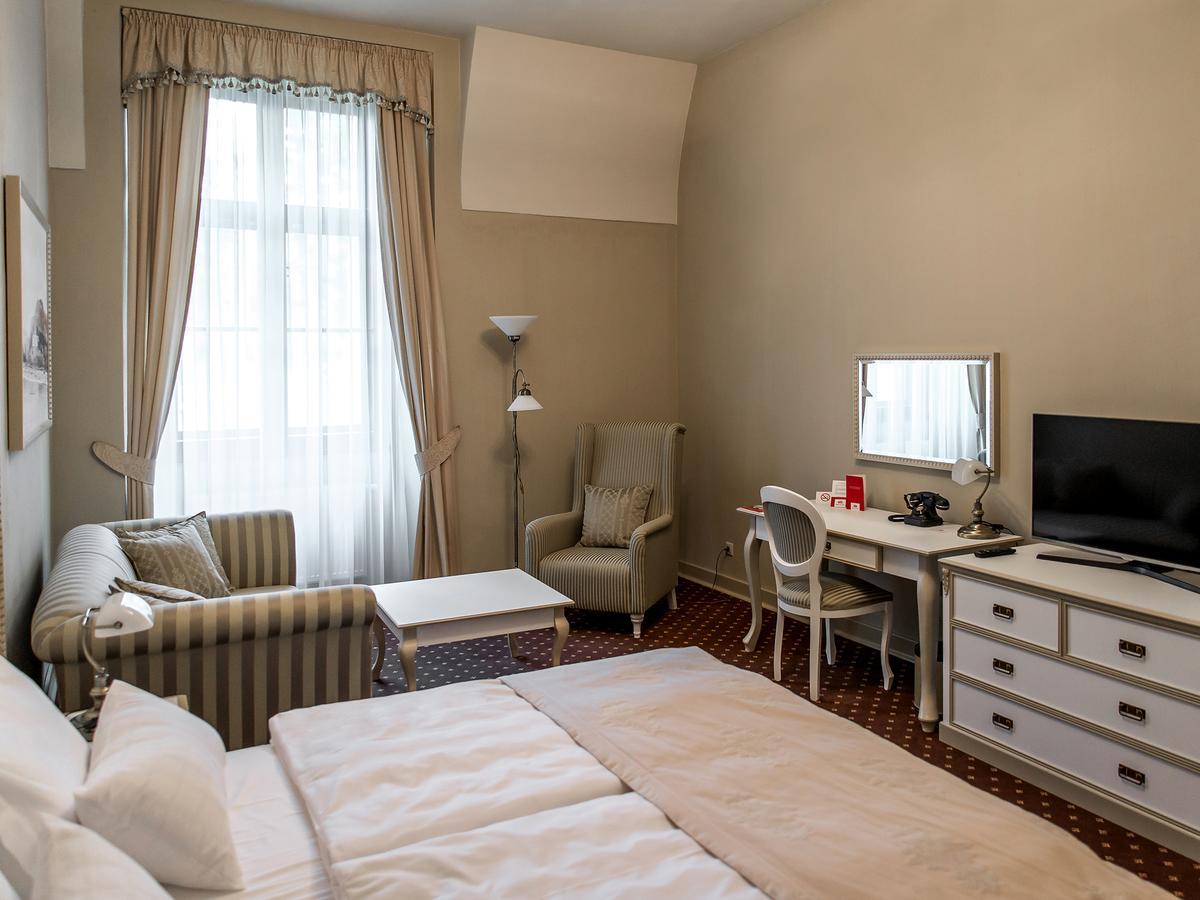 Hotel Gino Park Palace Považská Bystrica Eksteriør bilde